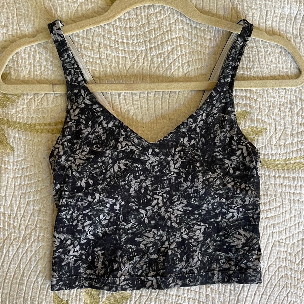 LuLuLemon Tank with pretty floral pattern in black and white, some grey. Size 2.